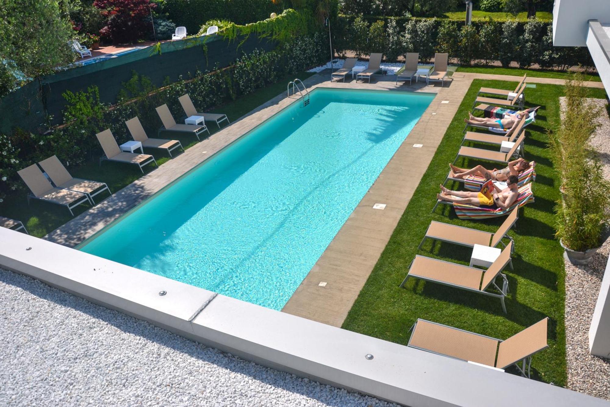 Hotel Maximilian Bardolino Exteriér fotografie